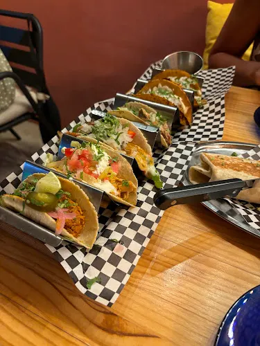 CANALLA TACOS Y TRAGOS - Nijar