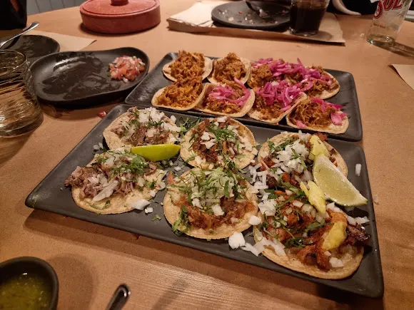 LOS GUACAMOLES SAN SEBASTIAN DE LOS REYES