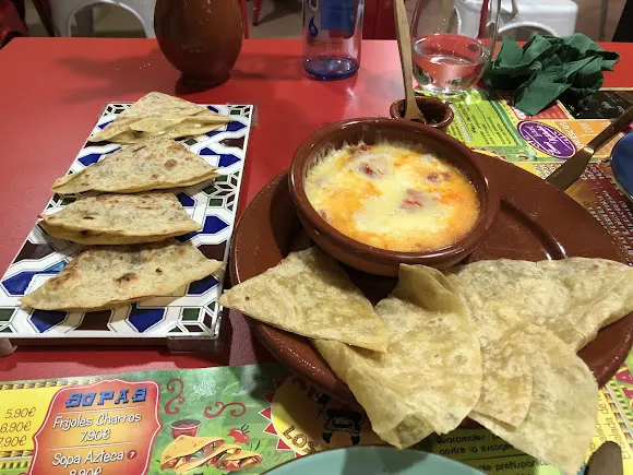 TAQUERÍA LOS PLEBES BADAJOZ - Badajoz