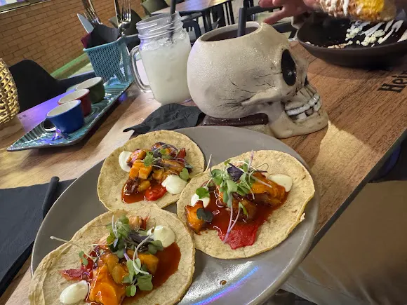 Cantina Catrina - Restaurante Mexicano en Castelldefels - L'Hospitalet de Llobregat