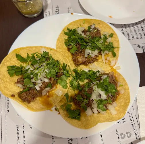 Amor y tacos - Palau-solita i Plegamans