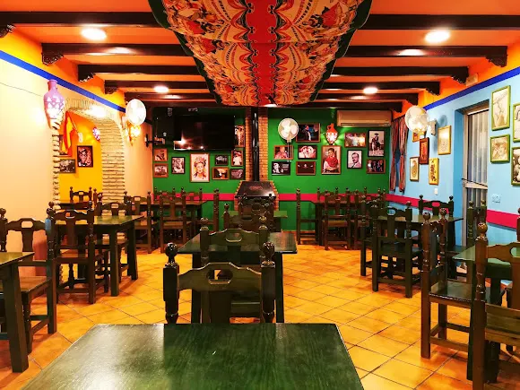 Cantina Cantinflas Minigolf San Antonio