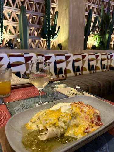 Maximiliano Restaurant Mexicà