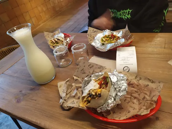 Tierra Burrito Bar