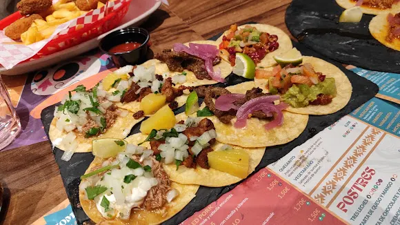 TAKOS - Restaurante mexicano en Jaén