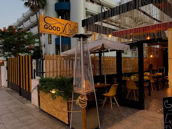 Good Vibes - cocktail bar and restaurant - Santa Lucia de Tirajana