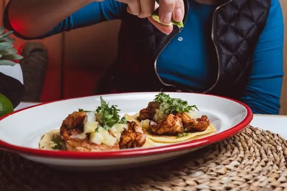 La Baja Marisquería | Restaurante Mexicano Madrid - Madrid