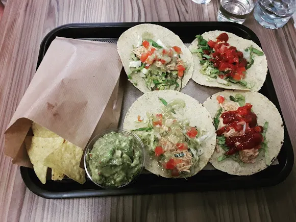 TOTOPO Henao Mexican food - Bilbao